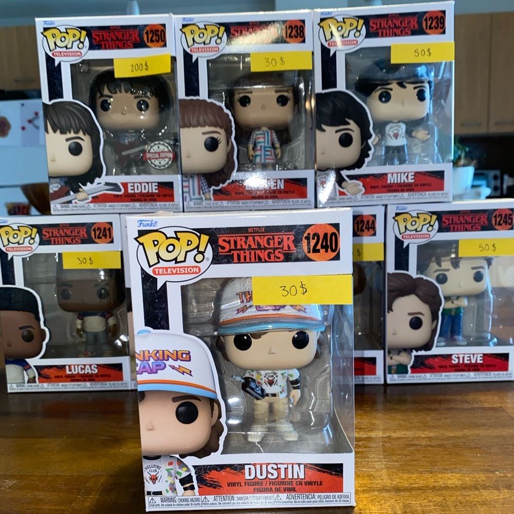 All collection S4 Stranger Things Funko Pop+Eddie Special Edition -Without Max - Picture 4 of 9